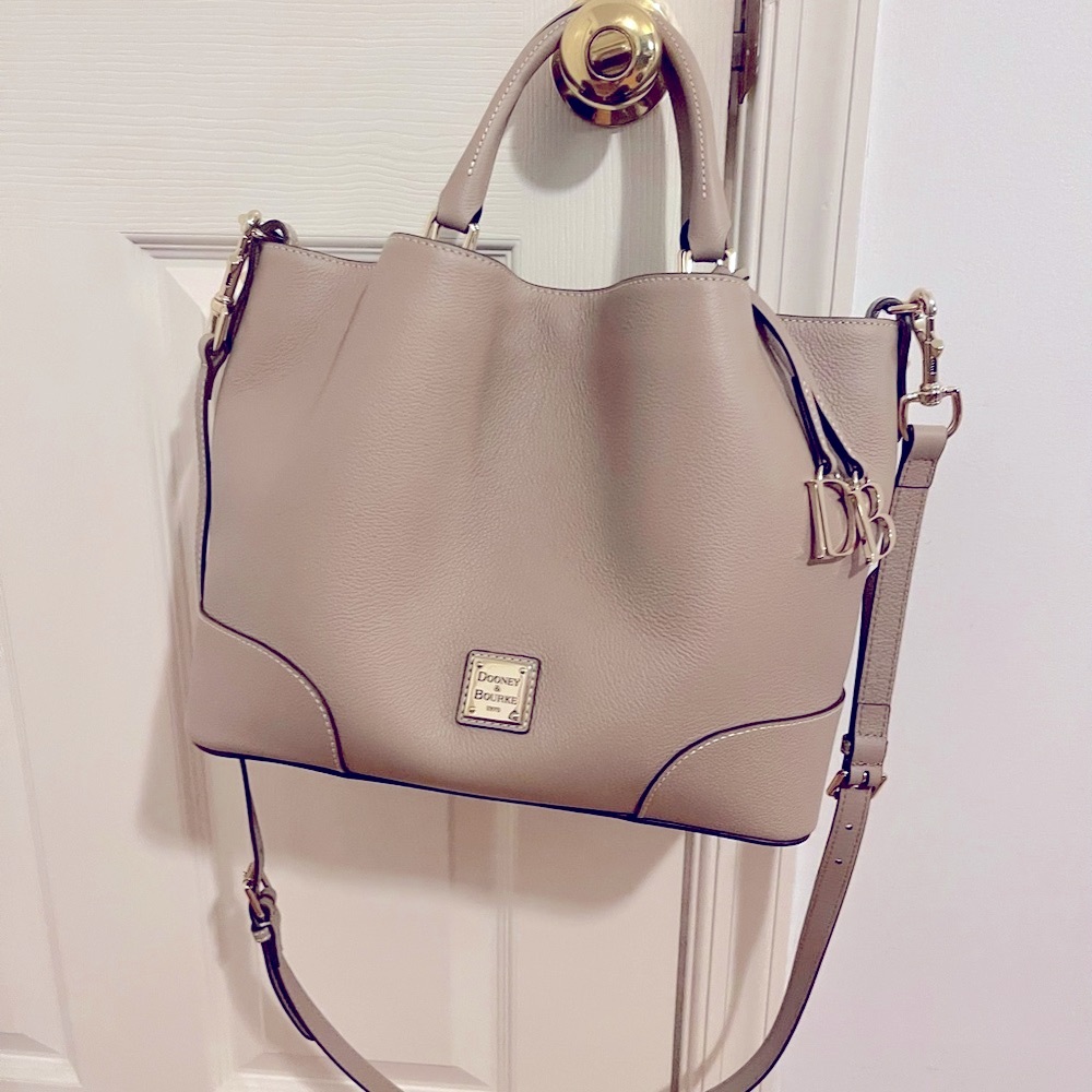 Dooney & Bourke Sorrento Barlow Handbag